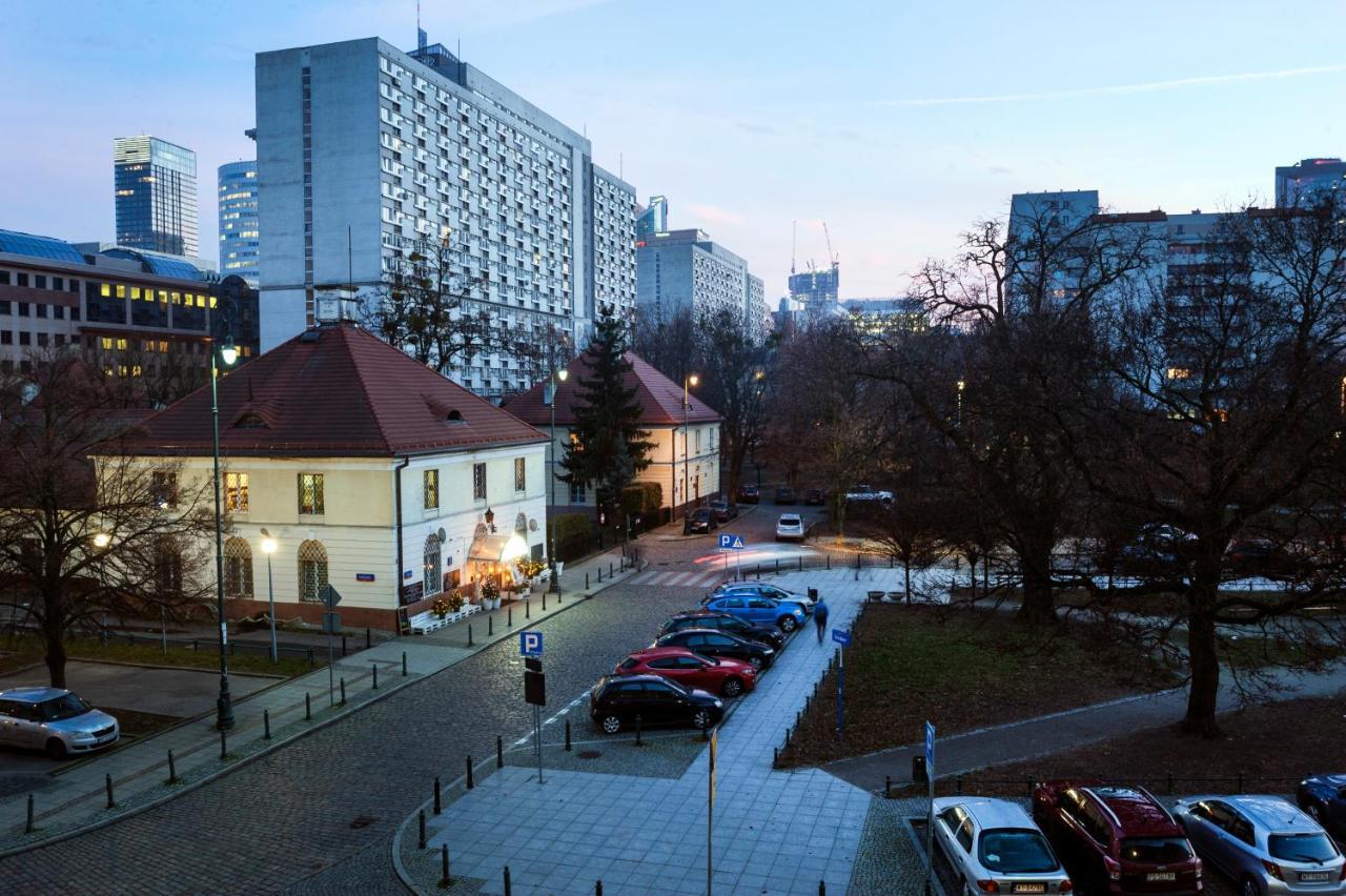 Apartment Elektoralna Warschau Buitenkant foto